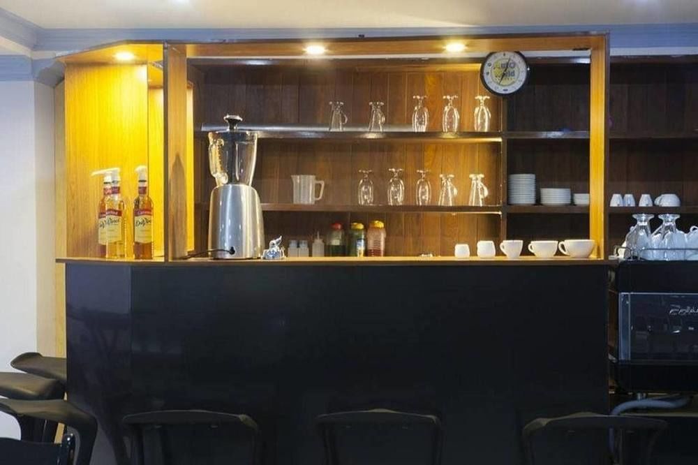 Woodland Hotel Rangun Zewnętrze zdjęcie